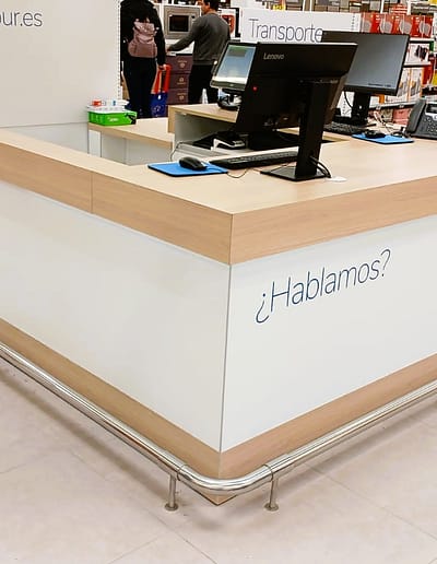 Mobiliario Comercial Carrefour